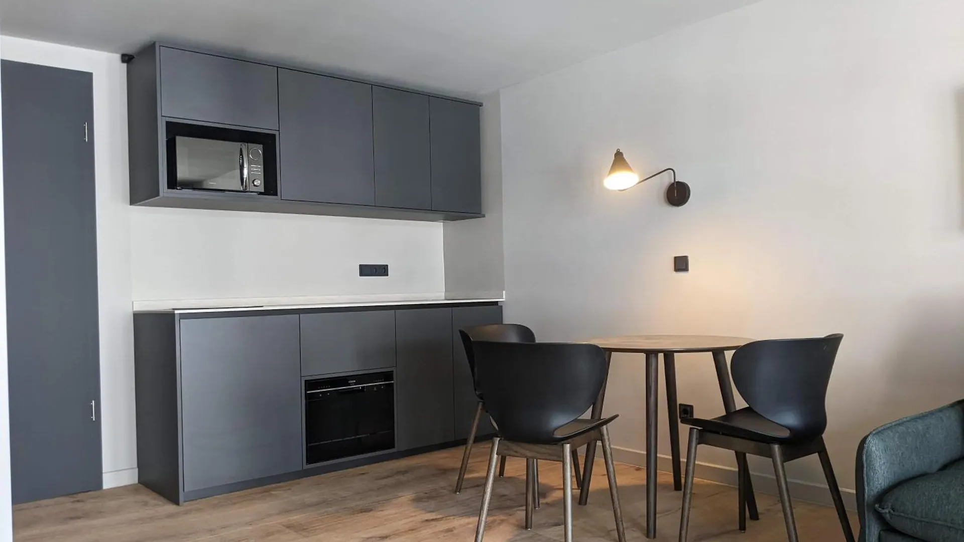 דירה מינכן Conlon House Central